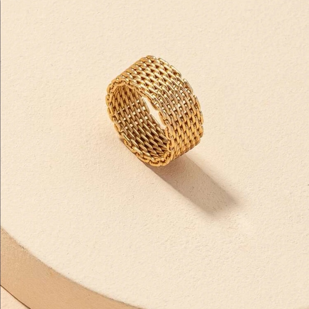 Gold Chain Design Ring